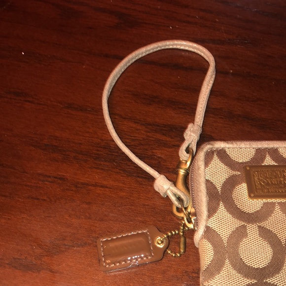 Coach Poppy Signature Op Art Khaki Brown Tan Zip Wristlet Small - Picture 3 of 6